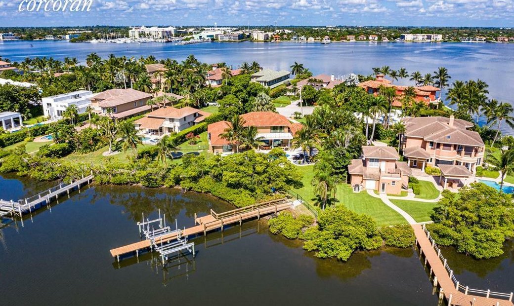 1214 North Atlantic Drive, Lantana/Hypoluxo In Lantana, Florida, United