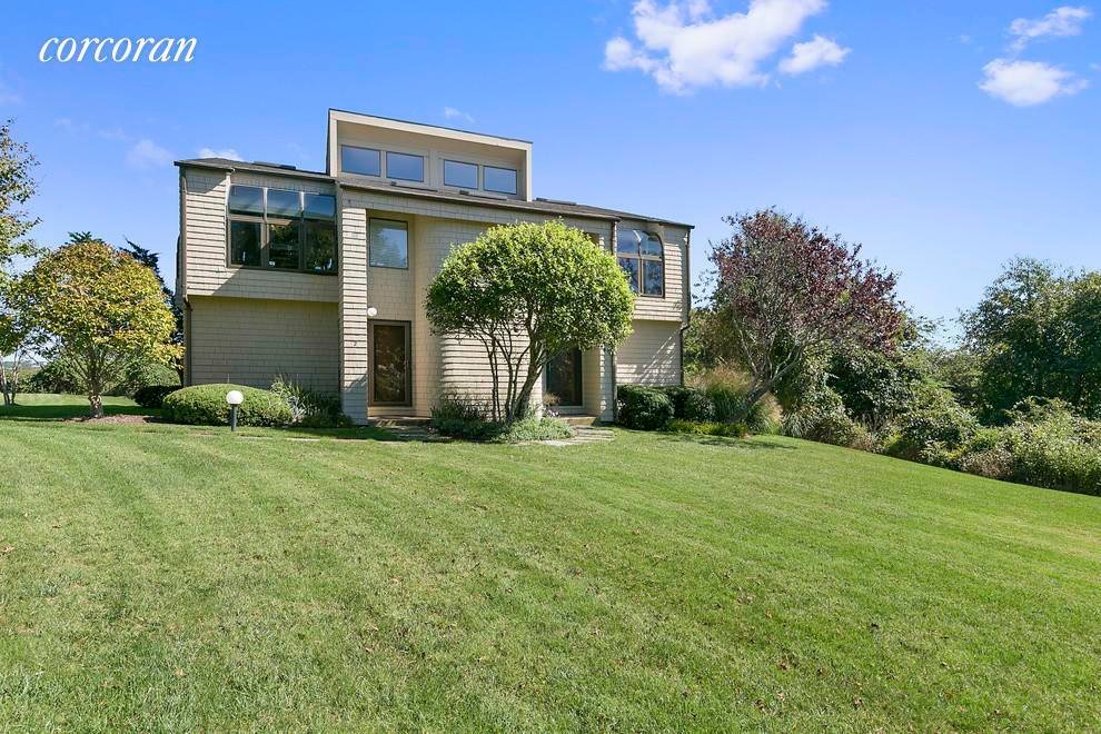 21 South Fulton Drive, 7, Montauk, Ny In Montauk, New York, United