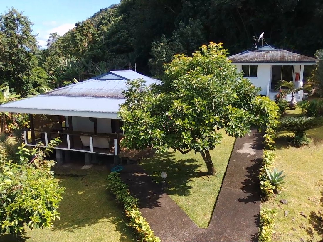 House in Pīra'e, Windward Islands, French Polynesia 1 - 11226079