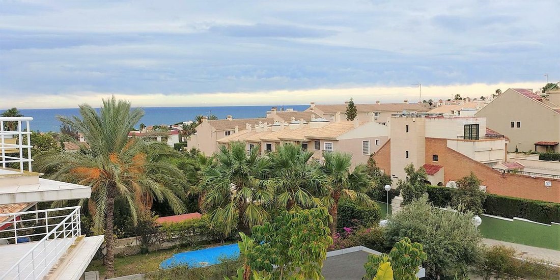 Villa in Alicante, Valencian Community, Spain 2 - 11232963