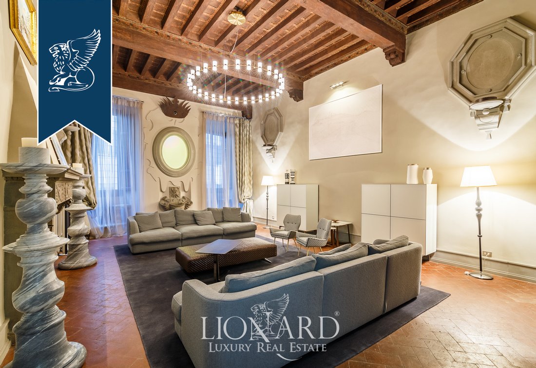 Magnificent Luxury Apartment In Florence In Florence, Tuscany, Italy