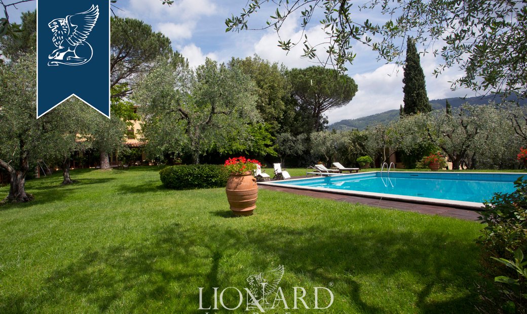 Villa With Swimming Pool For Sale In Pistoia In Pescia, Tuscany, Italy For Sale (10918517)