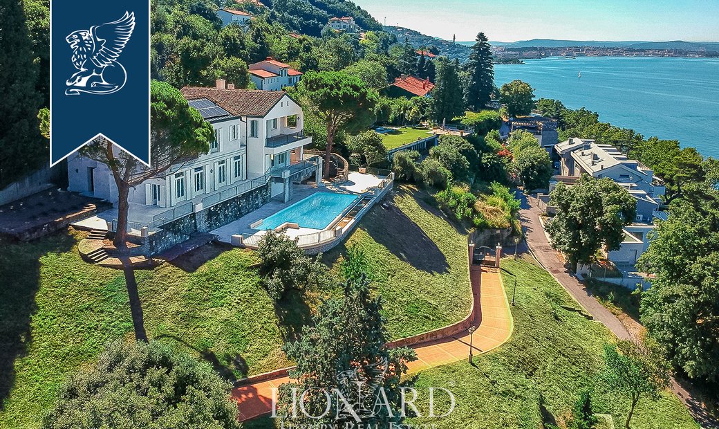 Prestigious Luxury Villa For Sale In In Trieste, Friuli Venezia Giulia
