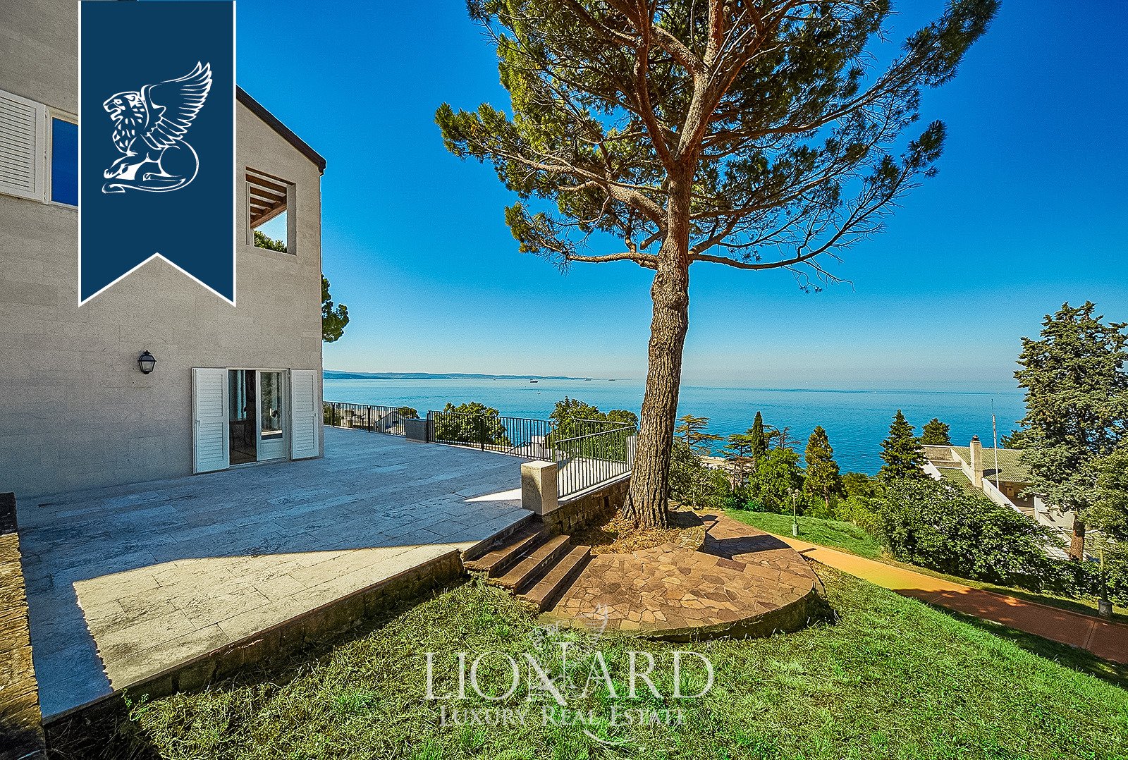 Prestigious luxury villa for sale in Trieste in Trieste, Italy for sale