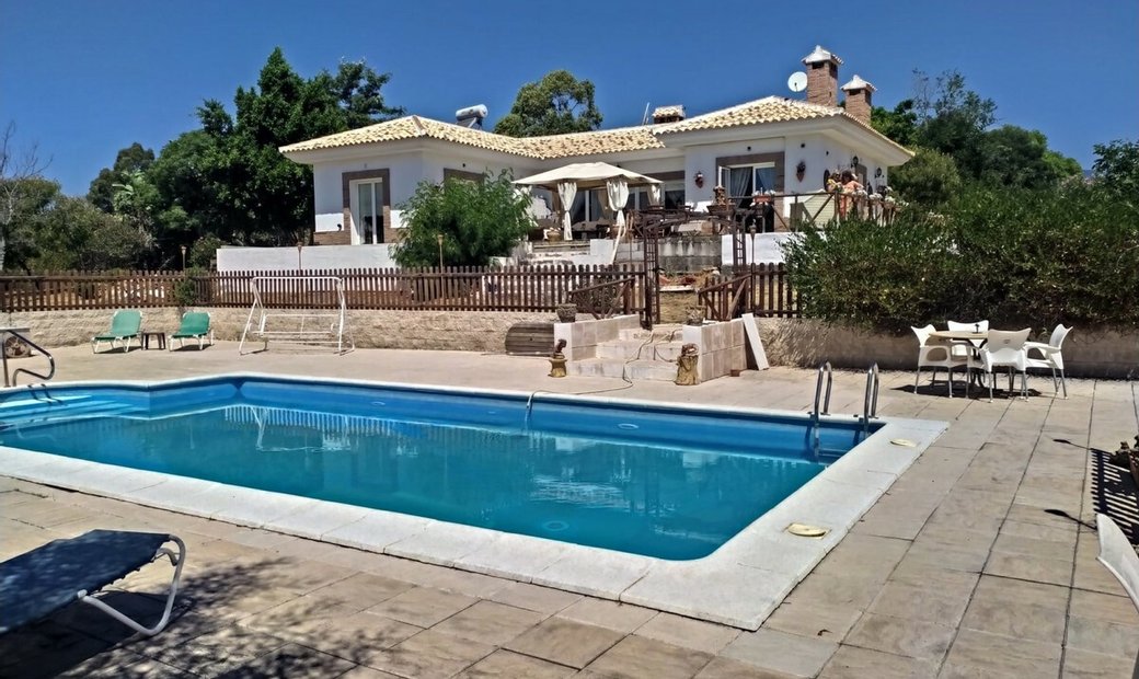 Villa Zum Verkauf In El Padron Malaga In Malaga Spanien Zum Verkauf 11235879