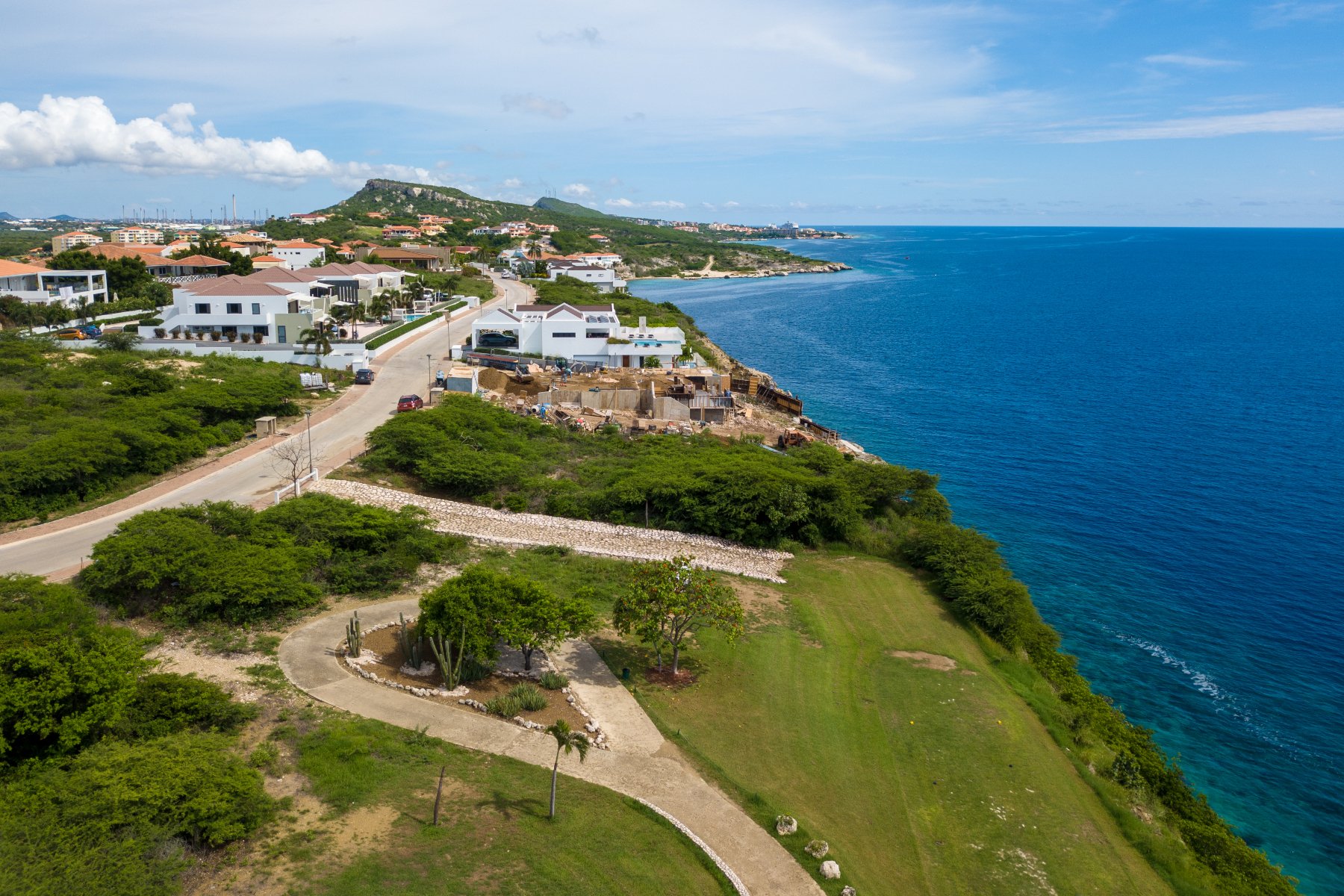 Blue Bay Oceanfront Lot Bb10 In Willemstad, Curaçao For Sale (10267125)