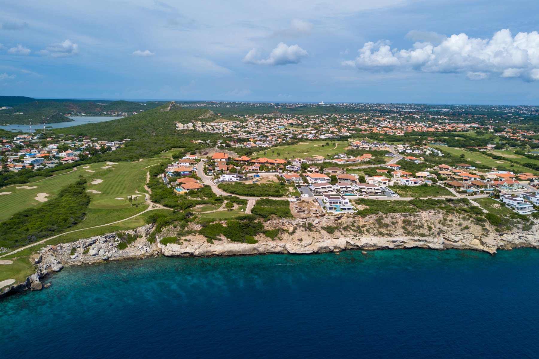 Blue Bay Oceanfront Lot Bb10 In Willemstad, Curaçao For Sale (10267125)