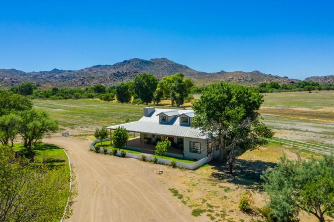 Rancho Caballo De Hierro En 86332, Arizona, Estados Unidos En Venta