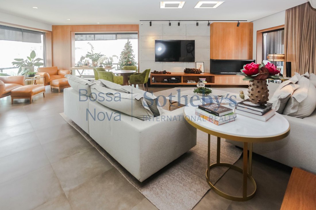 Apartment in São Paulo, State of São Paulo, Brazil 2 - 11245929