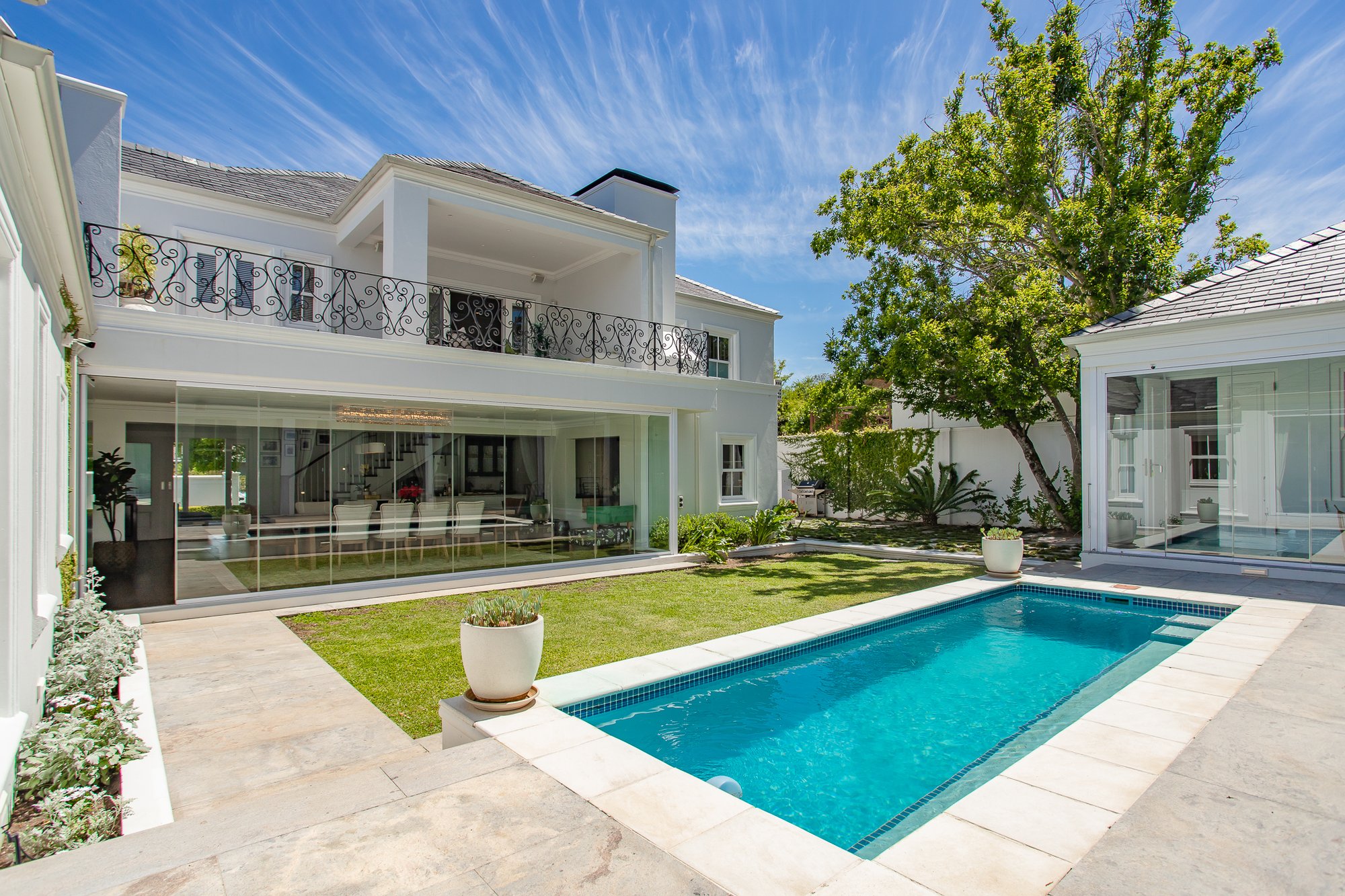 Comfort Meets Luxury In Stellenbosch In Stellenbosch, Western Cape