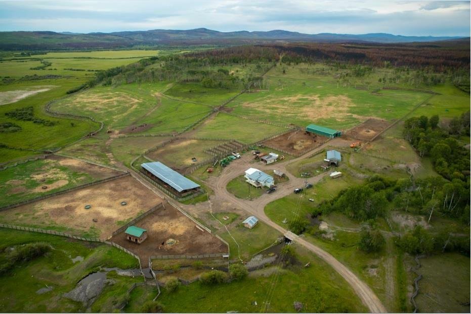 The Old Knowles Ranch, a Spectacular Working Ranch in in Alexis Creek
