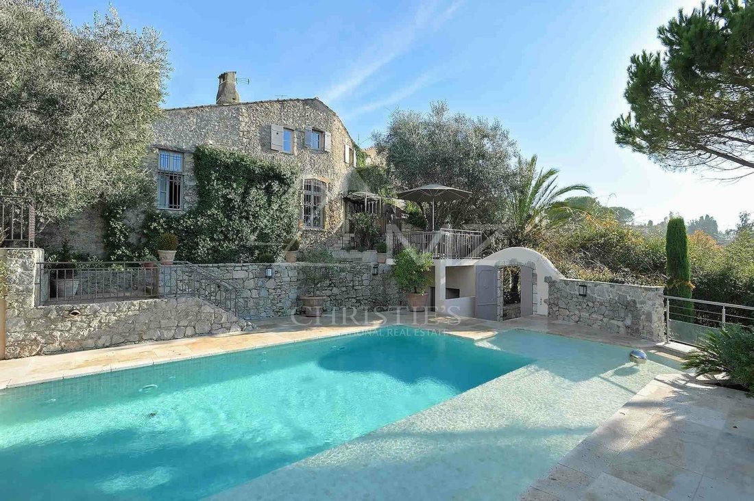 House in Mougins, Provence-Alpes-Côte d'Azur, France 1 - 11256042