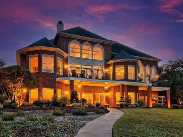 Lakefront Real Estate South Carolina