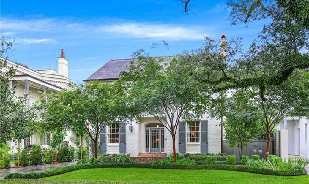 4 Bedrooms Single Family Detached In Metairie, Louisiana, United States