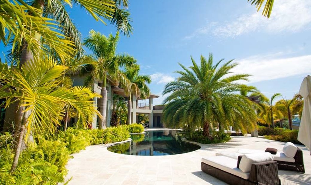 Fortune Bay Canal Home On Grand Bahama Island In Freeport, Freeport