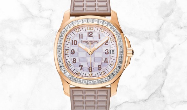 Patek Philippe Aquanaut 5072R-001 Luce Haute Joaillerie Rose Gold Diamond Set Mother of Pearl Dial (11270862)