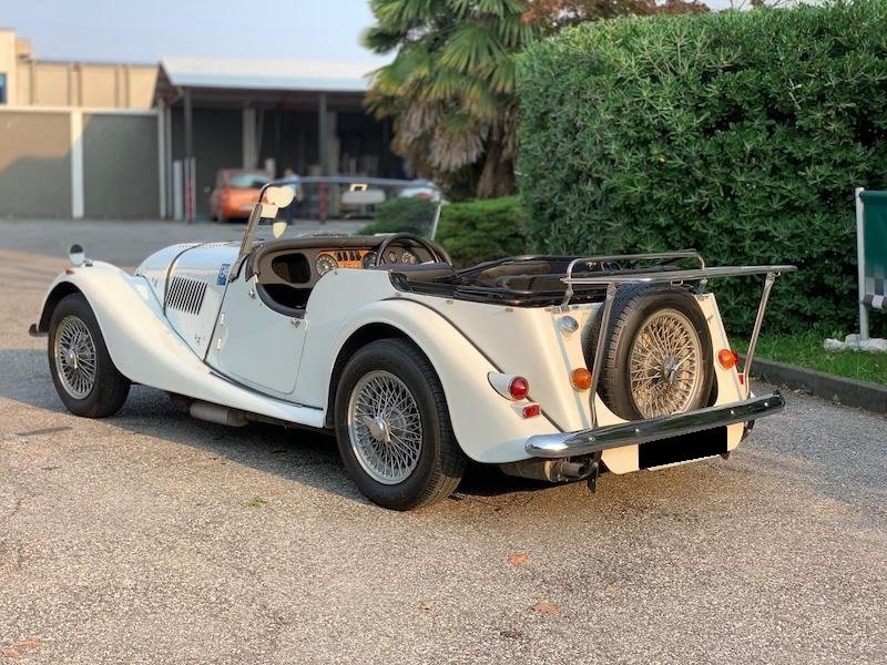 Cabriolet in Brescia, Lombardy, Italy 3 - 11272452