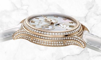 Patek Philippe Complications 4948R-001 Annual Calendar Moon Phases Rose Gold Diamond Set MOP Dial 