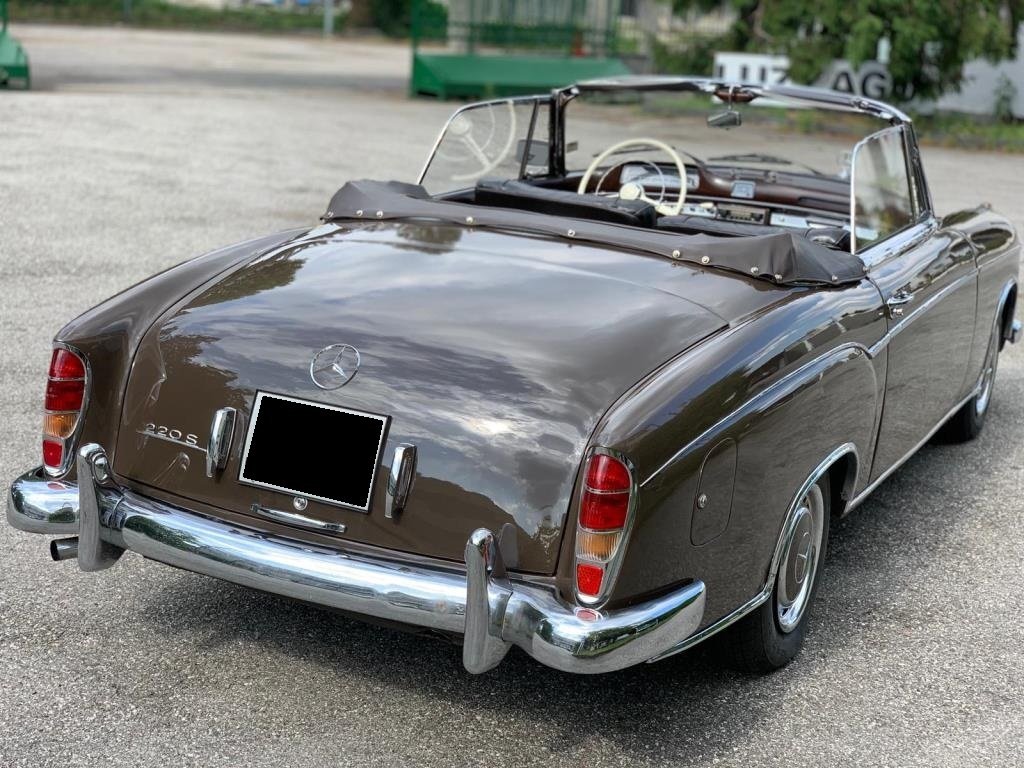 Cabriolet in Brescia, Province of Brescia, Italy 5 - 11273532