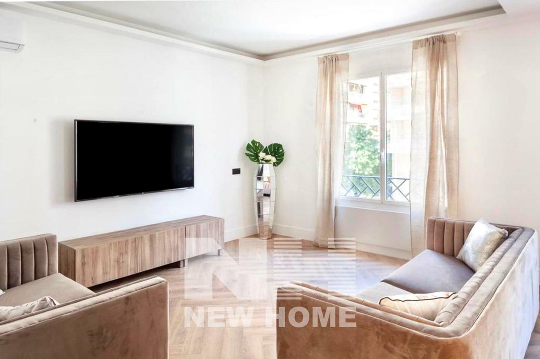 Madrid Flat In Madrid, Community Of Madrid, Spain For Sale (11274577)