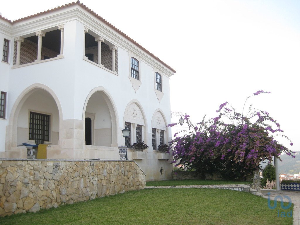 Alcobaça Town House In Vestiaria, Leiria District, Portugal For Sale