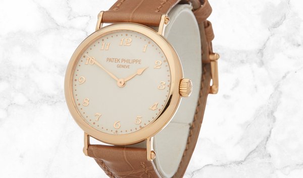 Patek Philippe Calatrava 7200R-001 Ultra-Thin in Rose Gold with Cream Coloured Grained Dial (11277971)