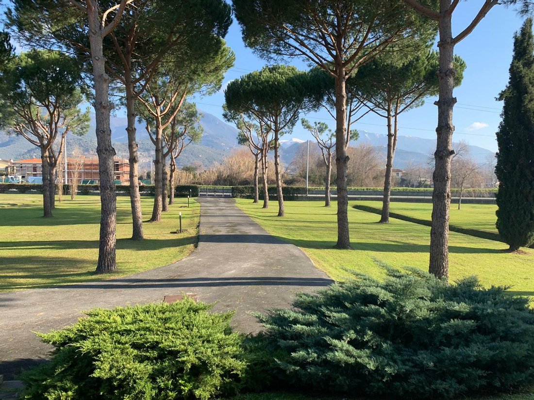 Villa in Pietrasanta, Tuscany, Italy 3 - 11277488