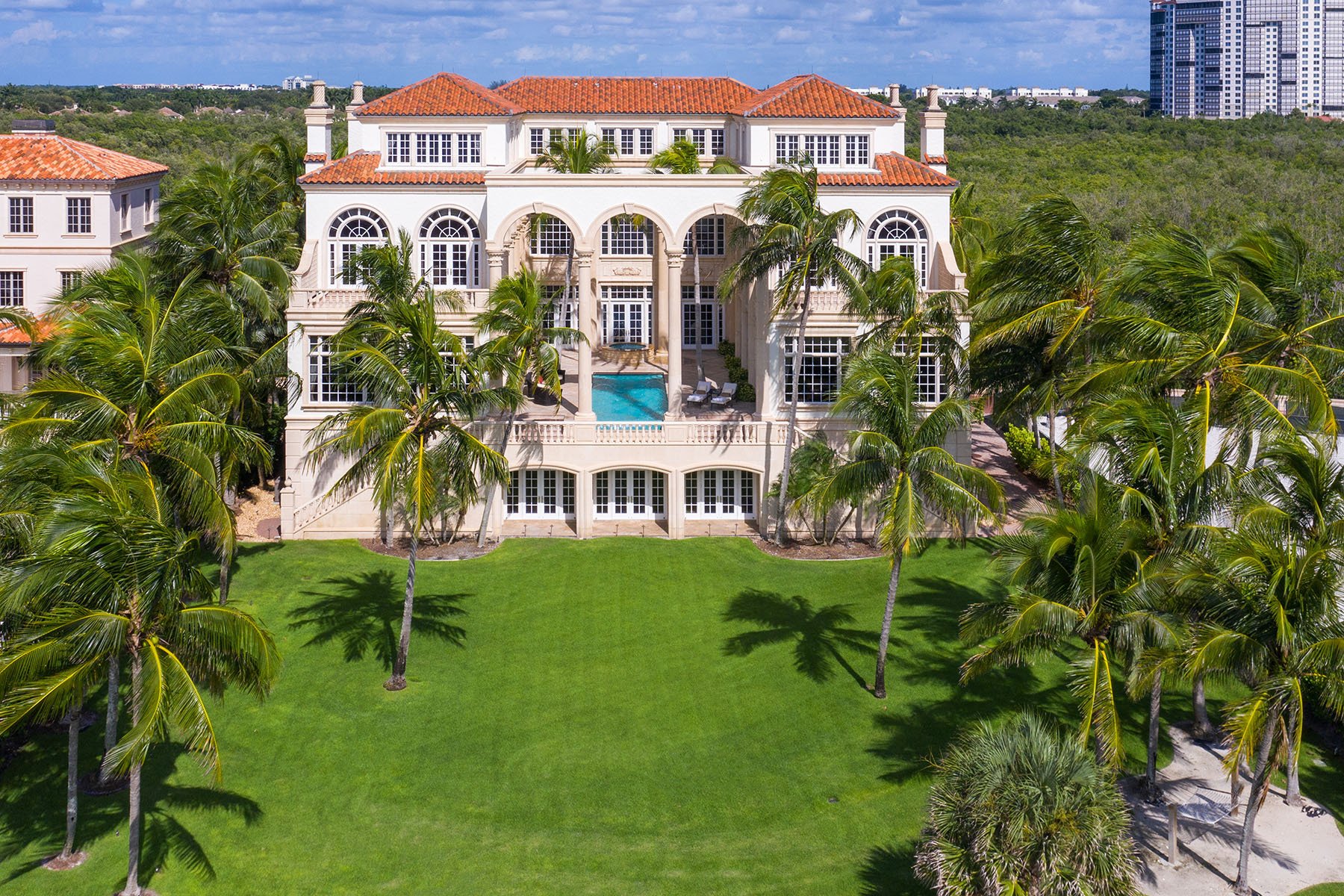 Pelican Bay Strand At Bay Colony in Naples, FL, United States for sale