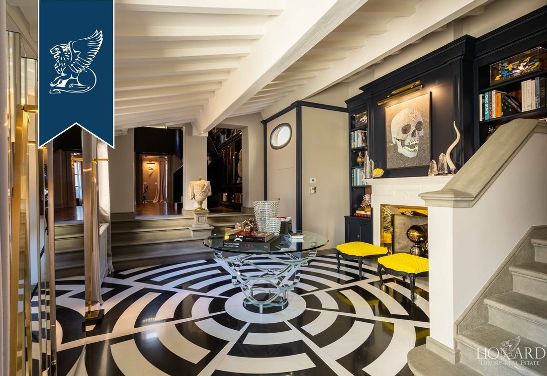 Luxury Apartment For Sale In Florence In Florence, Tuscany, Italy For Sale (11278101)