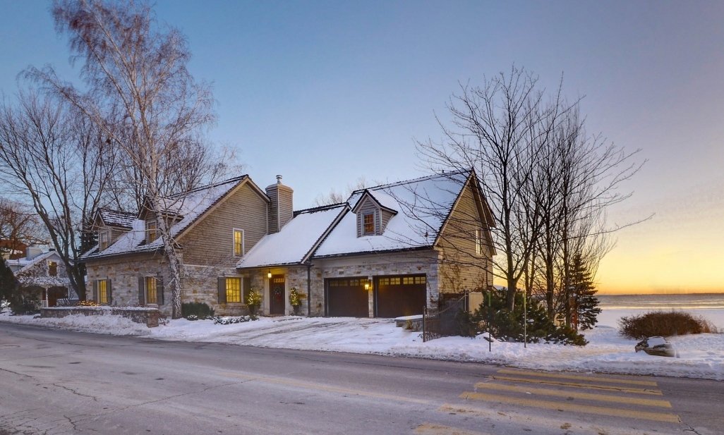 Pointe Claire,Qc,Canada In Pointe Claire, Canada For Sale (11181995)