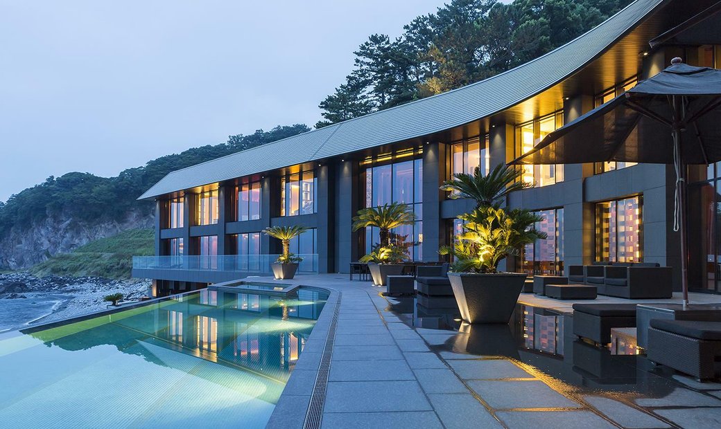 Galleria Costa In Manazuru, Kanagawa, Japan For Sale (11178479)