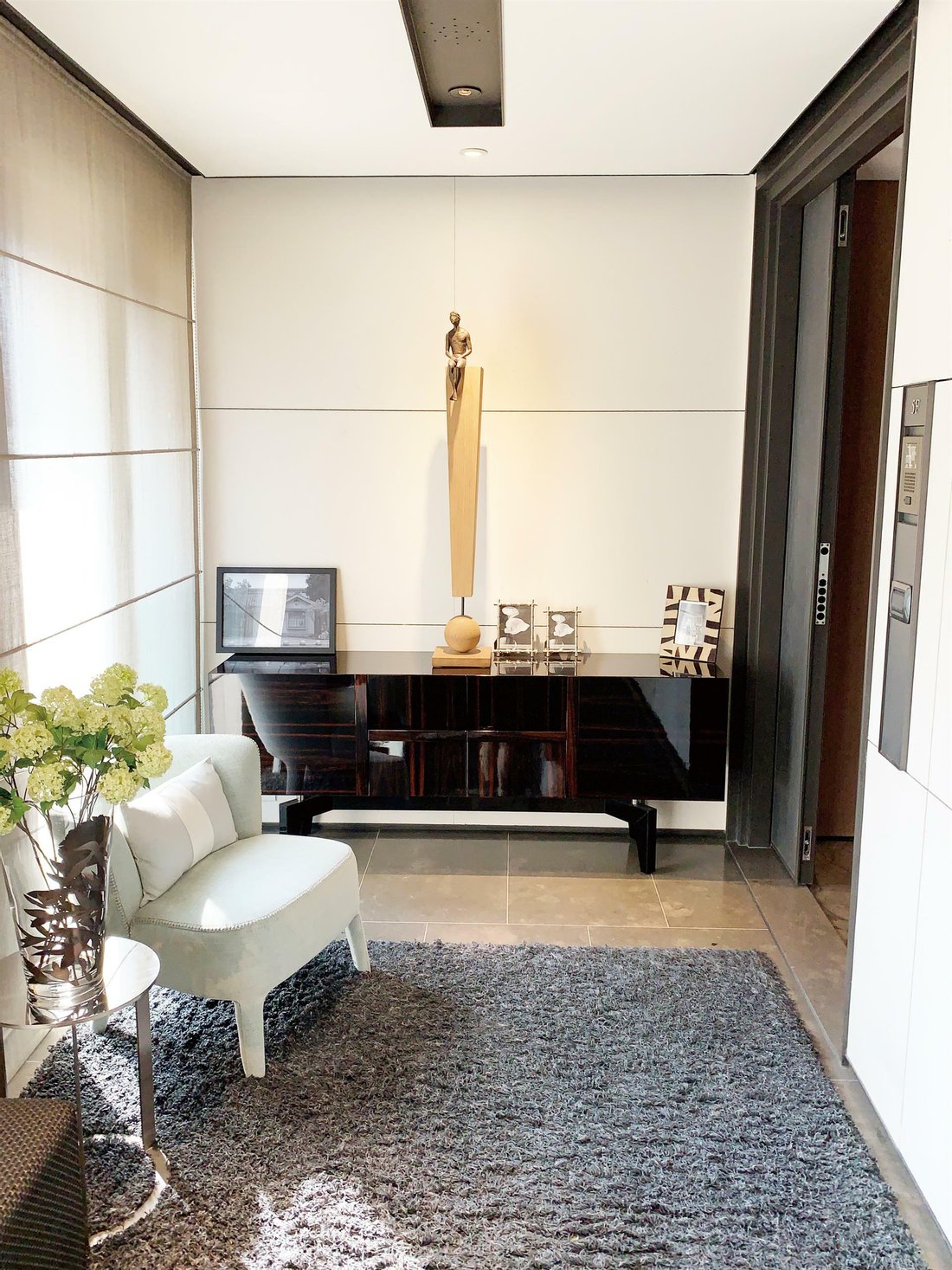 Dazhi Deluxe In Taipei City, Taiwan For Sale (11178562)