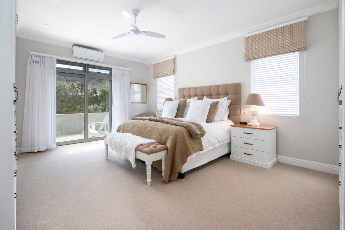 Golf Estate, Living At Its Best. Lockup In Hermanus, Western Cape