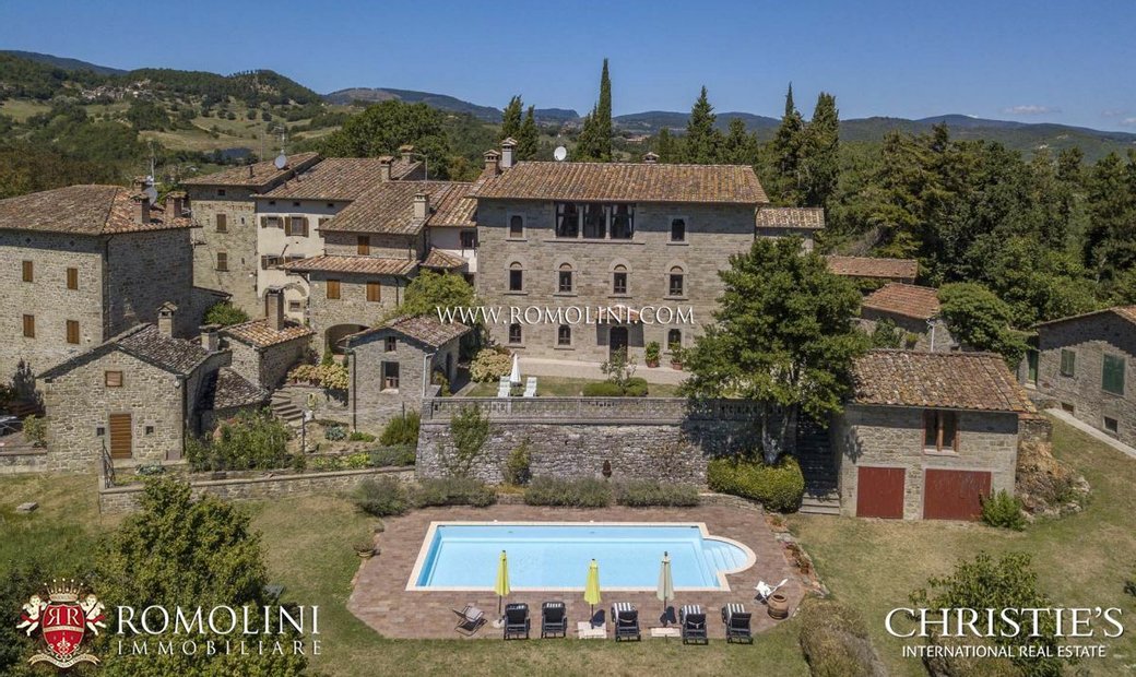 Tuscany Manor House For Sale In In Caprese Michelangelo Tuscany