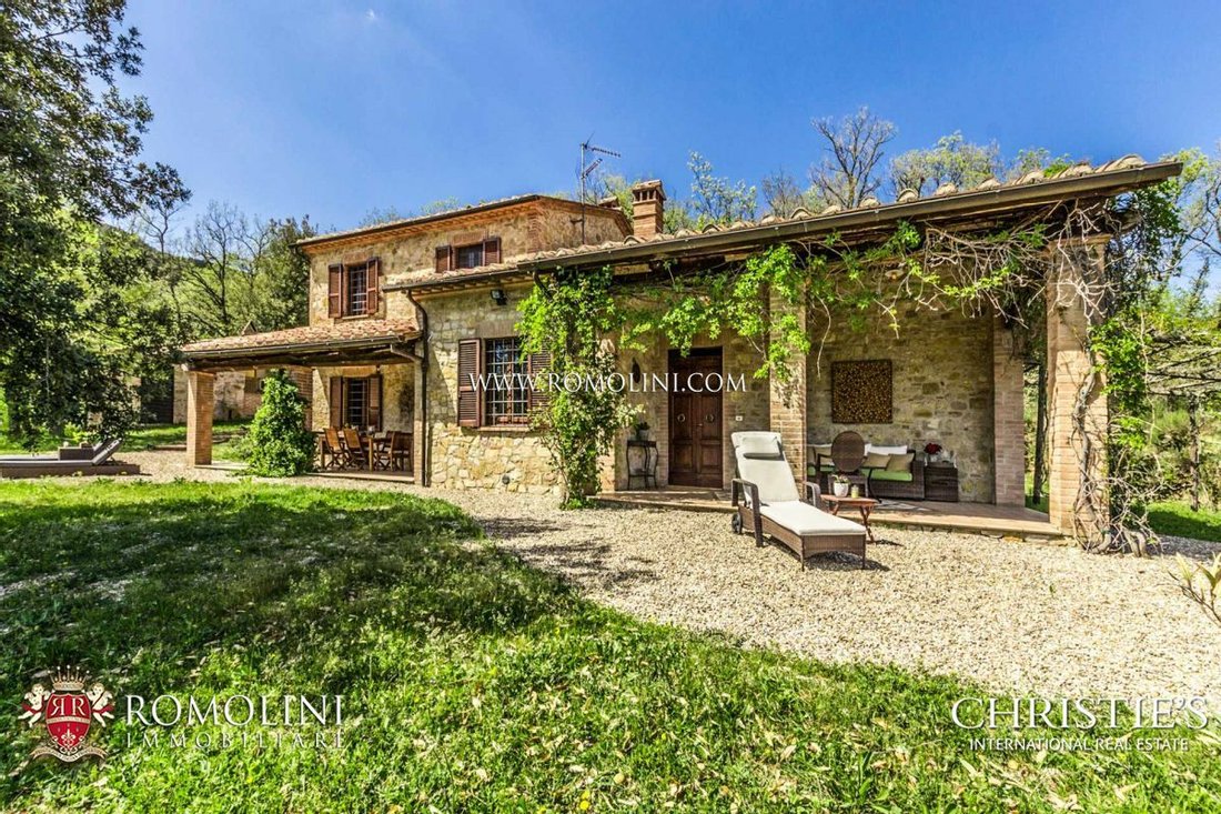 Umbria Country House With Olive Grove For Sale In Todi In Umbria, Italy ...