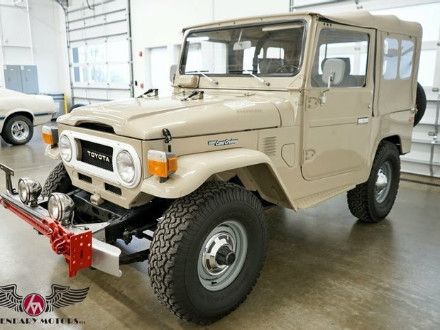 1978 Toyota FJ40 Land Cruiser in Beverly, United States 1