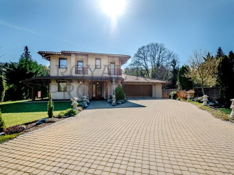 Luxury Family House For Sale Near Budapest In érd, Pest County, Hungary