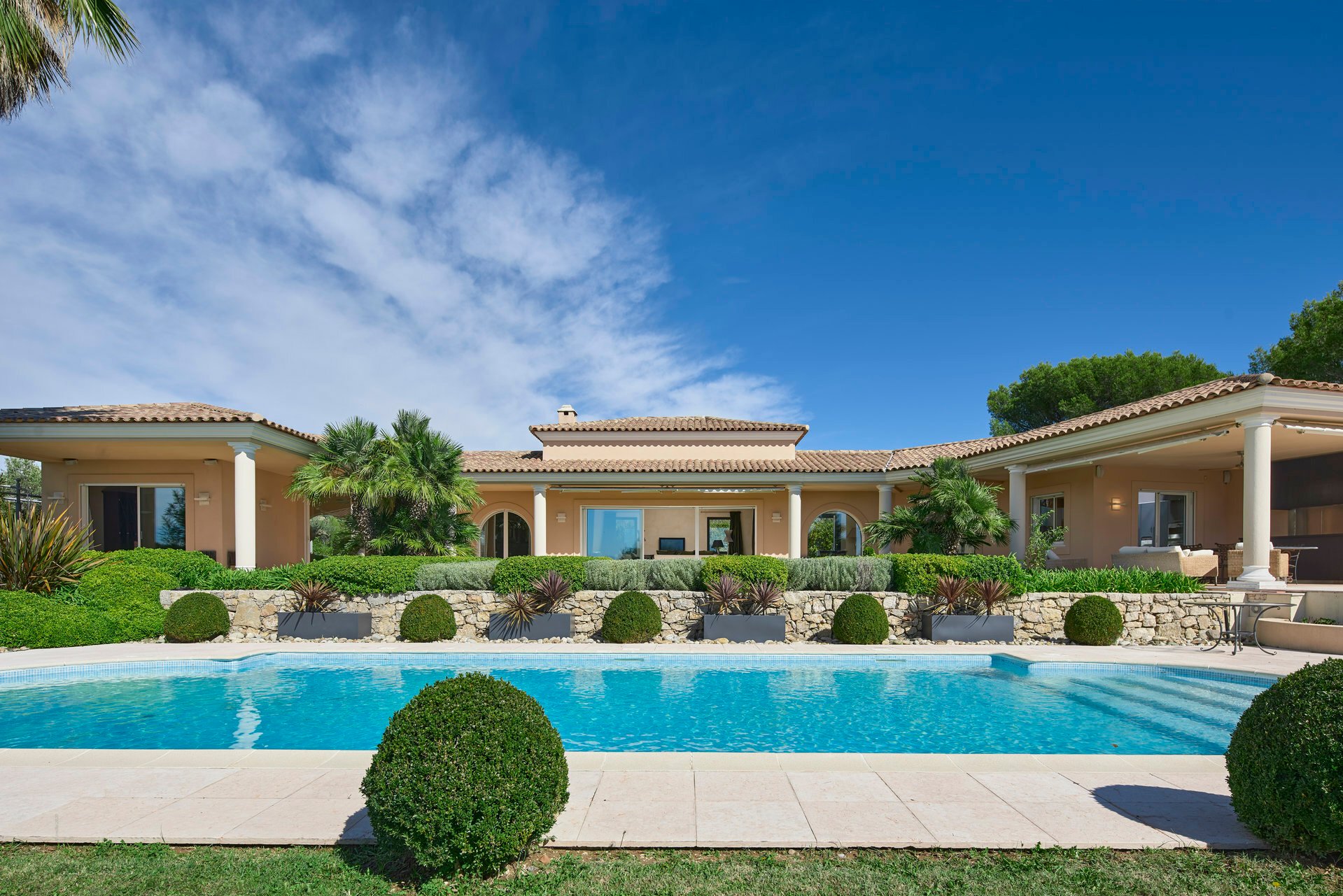 One Level Villa In Nice, Provence Alpes Côte D'azur, France For Sale