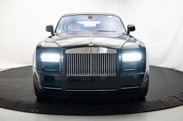 Cabriolet in United States 2 - 10478459