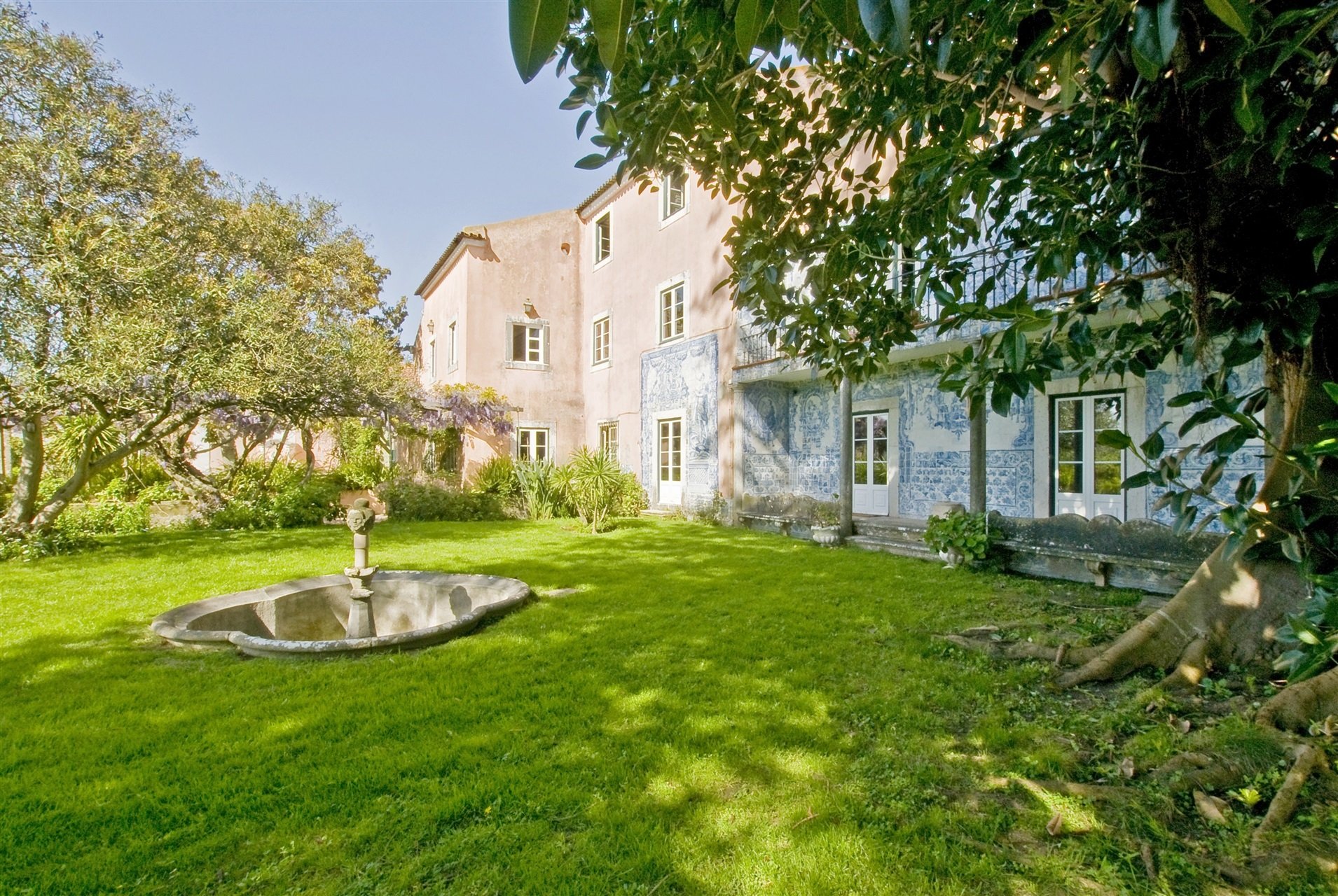 Palace, 8 Bedrooms, For Sale In Lisbon, Lisbon, Portugal For Sale