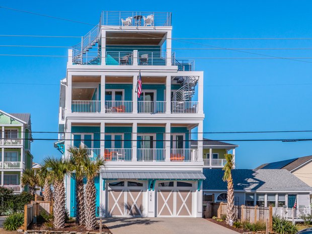 Casas de lujo con vista al mar a la venta en 28428, Carolina del Norte