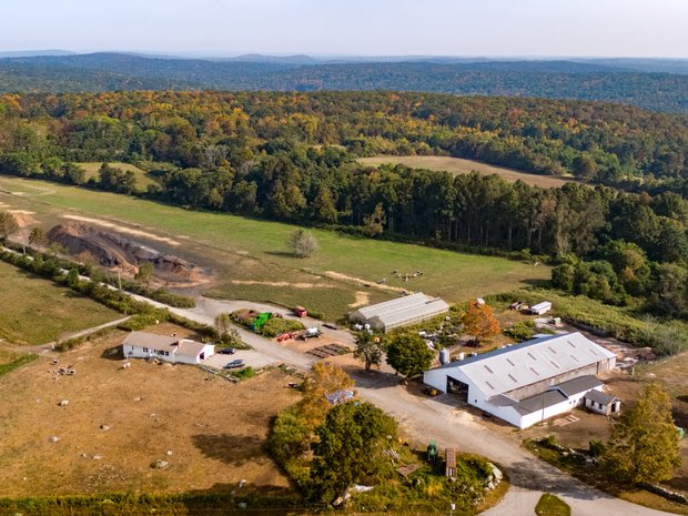 Luxury farm ranches for sale in Connecticut | JamesEdition