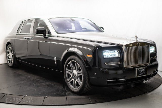 Giá bán các dòng xe RollsRoyce chính hãng tại Việt Nam