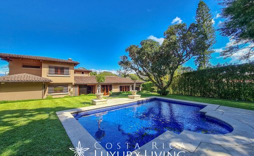 Estate in San Rafael de Escazú, San José Province, Costa Rica 1