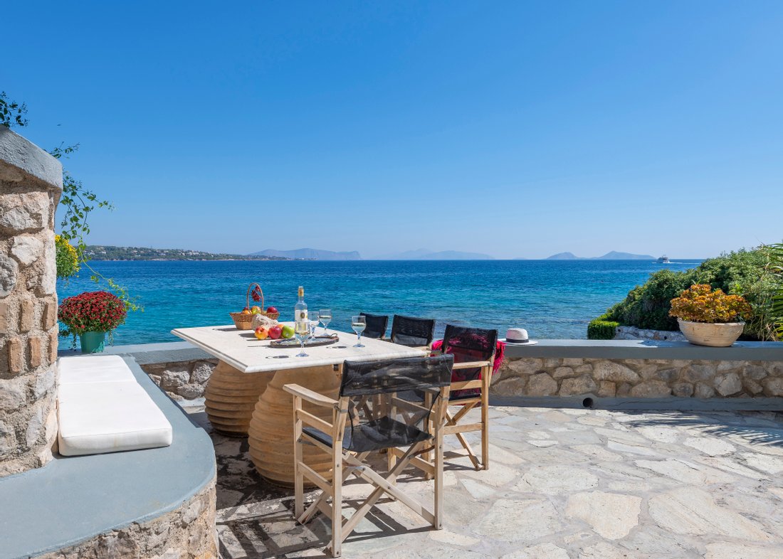 Beachfront Villa In Spetses, Decentralized Administration Of Attica