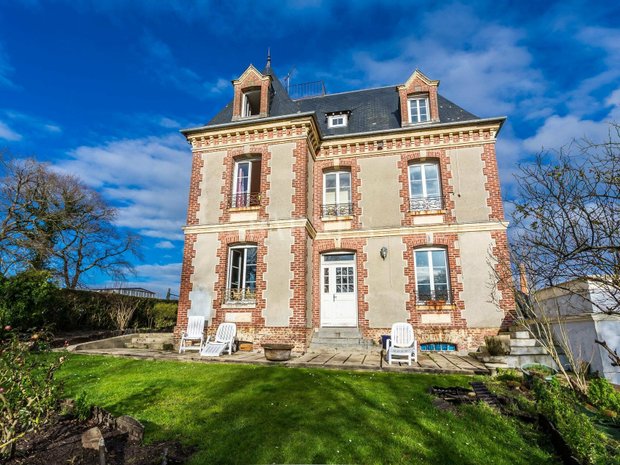 Luxury Homes With Terrace For Sale In Deauville, Normandy, France ...