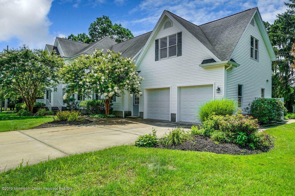 6 Bedrooms Single Family Detached In Lacey Township, New Jersey, United States For Sale (11302260)