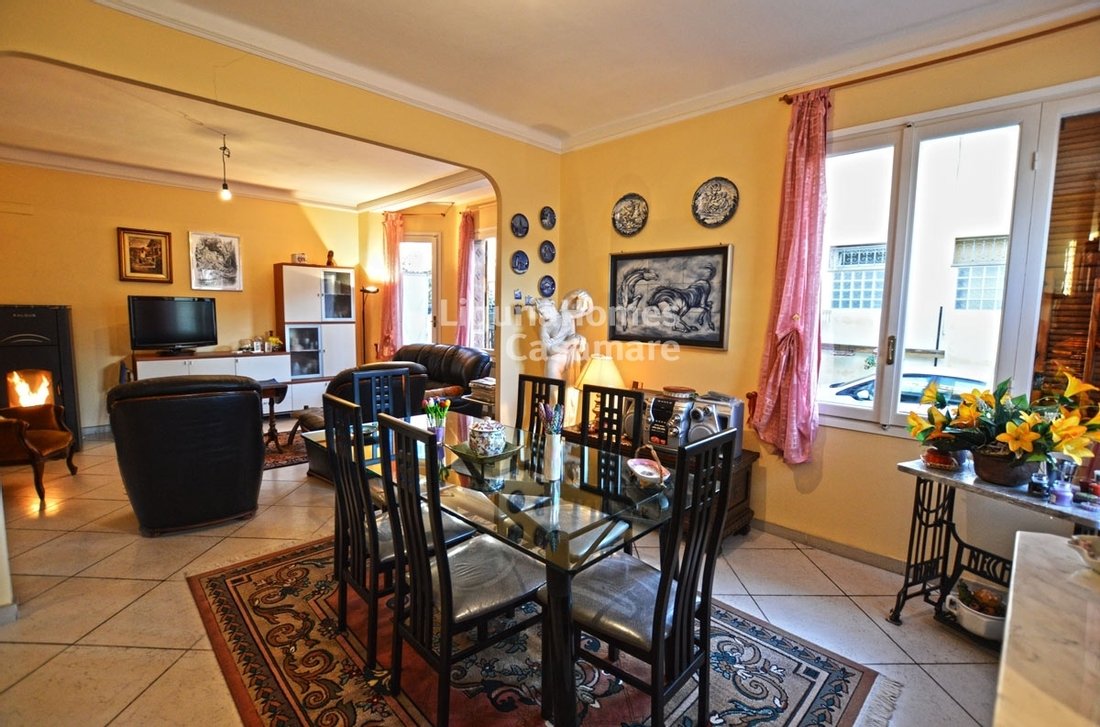 Villa in Bordighera, Liguria, Italy 2 - 11297044