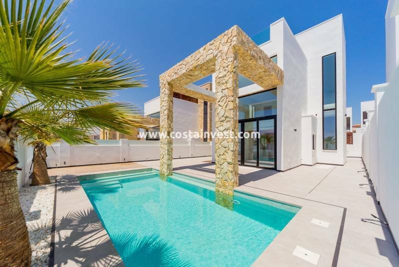 Villa in Torrevieja, Valencian Community, Spain 1 - 10659836