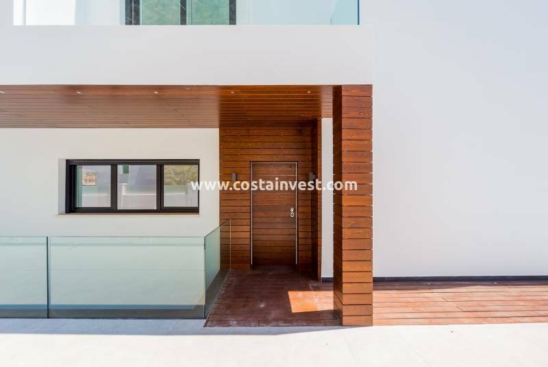 Villa in Torrevieja, Valencian Community, Spain 5 - 10659836